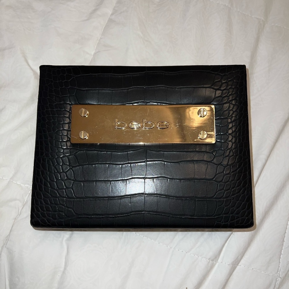Bebe purse